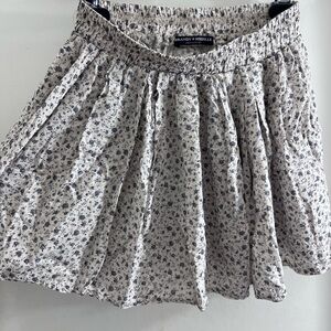 Brandy Melville Floral Skirt - Cream and Blue